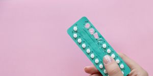everything a doctor wants you to know about side effects of the contraceptive pill