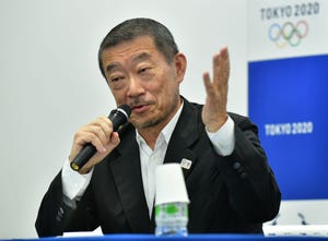 tokyo olympics creative chief resigns