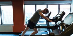 How to avoid getting injured on the treadmill