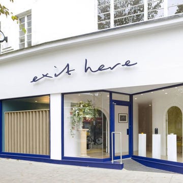 Exit here funeral parlour chiswick Exit here funeral parlour chiswick