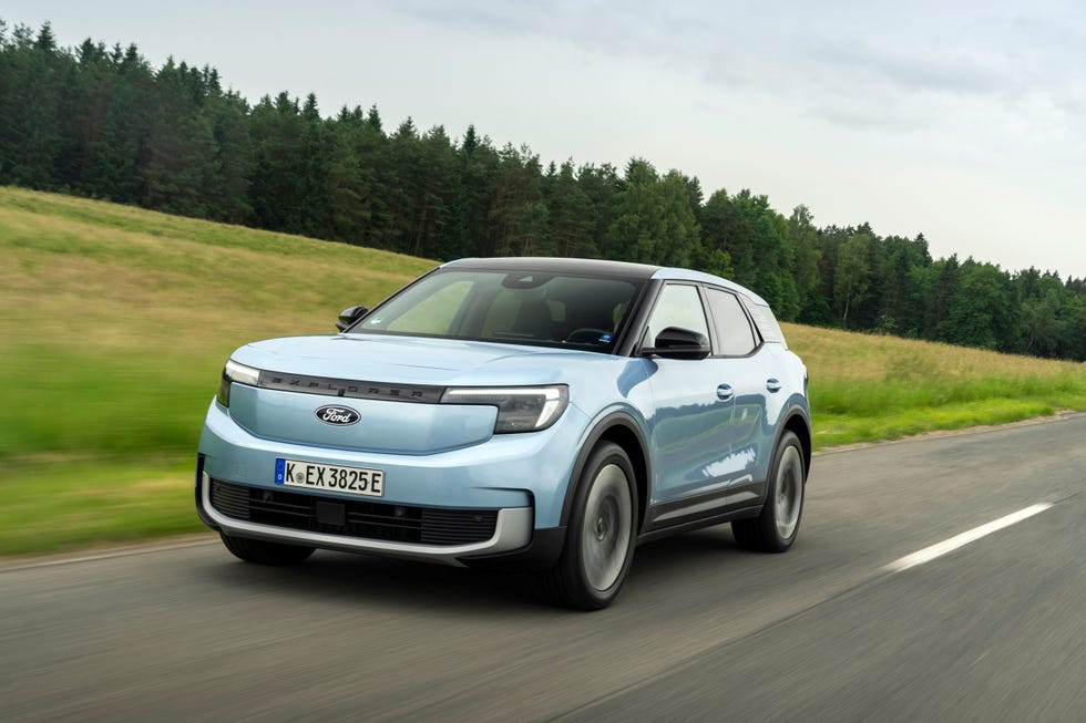 explorer-dual-electric-extended-009-6673511d3d7e2.jpg