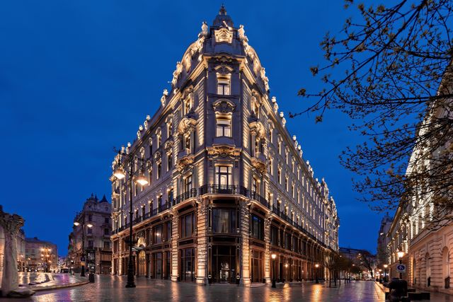 Inside a 120-Year-Old Budapest Palace-Turned-Luxury Hotel