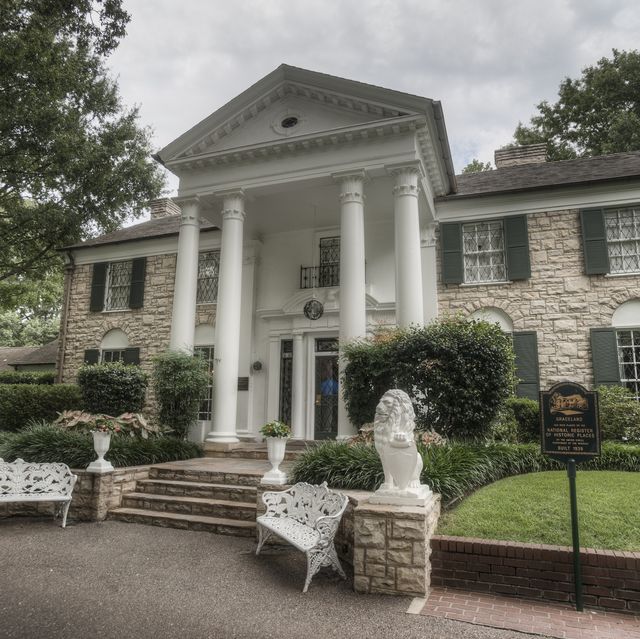 Exterior view of Graceland, Memphis, Tennessee, USA