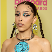 billboard music awards bbmas bbma graphic eyeliner makeup liner how to tutorial 2021