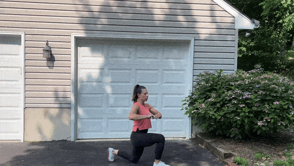 dynamic stretches lunge twists