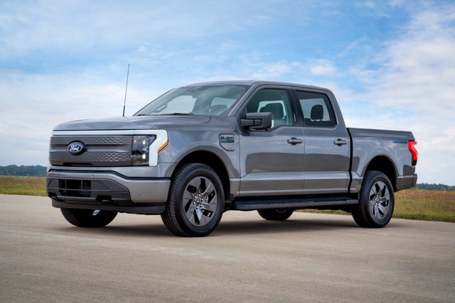 2024 Ford F-150 Lightning 'Flash' Joins Model Lineup