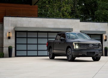 2024 ford f150 lightning platinum black