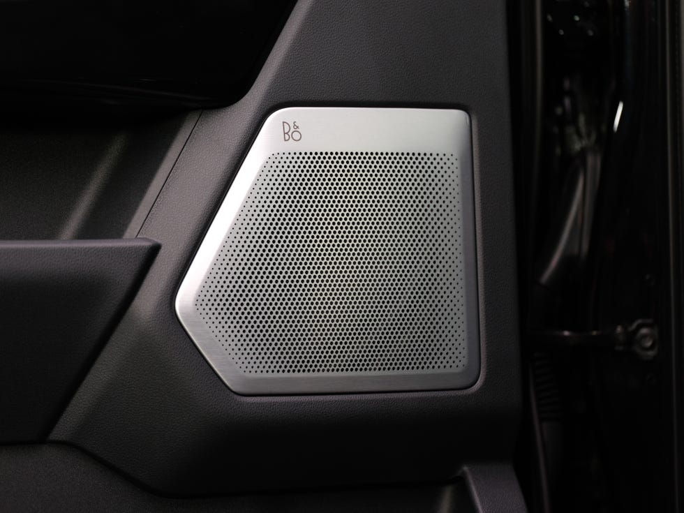 2024 Ford F-150 Lightning Platinum Black 2024 ford f150 lightning platinum black