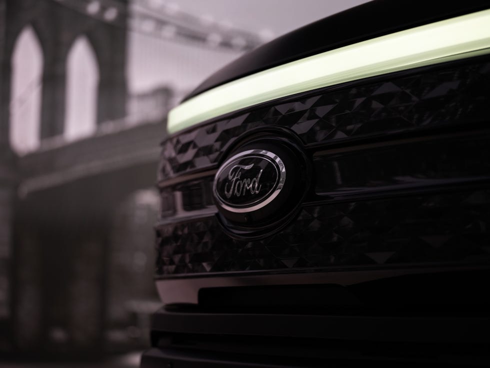 2024 Ford F-150 Lightning Platinum Black 2024 ford f150 lightning platinum black
