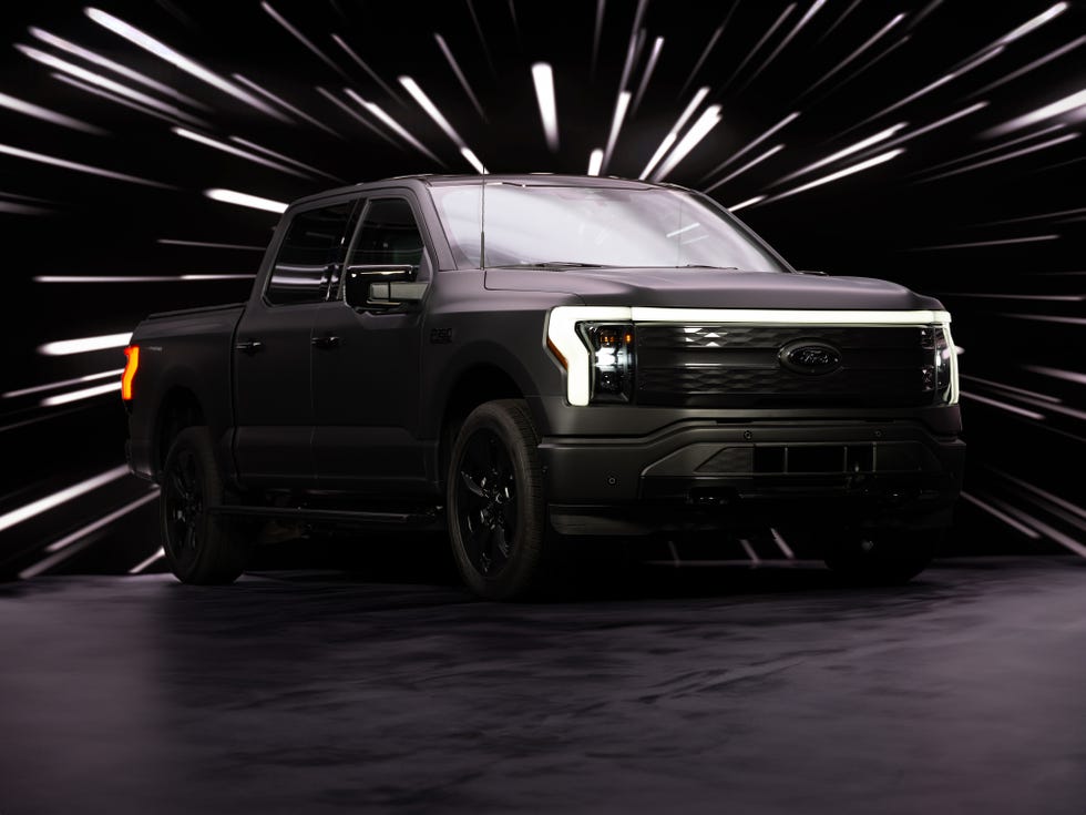 2024 Ford F-150 Lightning Platinum Black 2024 ford f150 lightning platinum black
