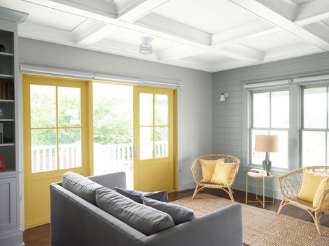 Room, Living room, Ceiling, Furniture, Property, Interior design, Yellow, Building, Daylighting, Home, 