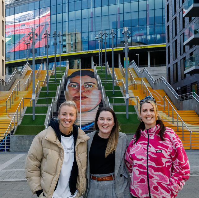 london, england   november 23 leah williamson, captain of the england womens football team, the lionesses,, helen hardy and artist charlotte archer attend a photocall as the national lottery celebrate those supporting women in sport by unveiling an impactful piece of artwork depicting helen hardy, founder of manchester laces   the first inclusive womens and non binary football club in manchester at wembley stadium on november 23, 2022 in london, england