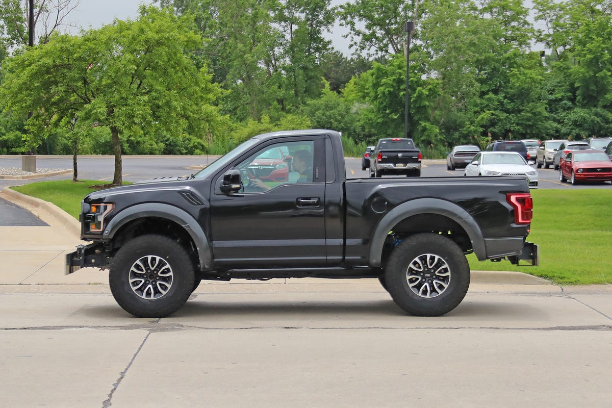 This Sure Looks Like a Full-Size Ford Bronco Test Mule