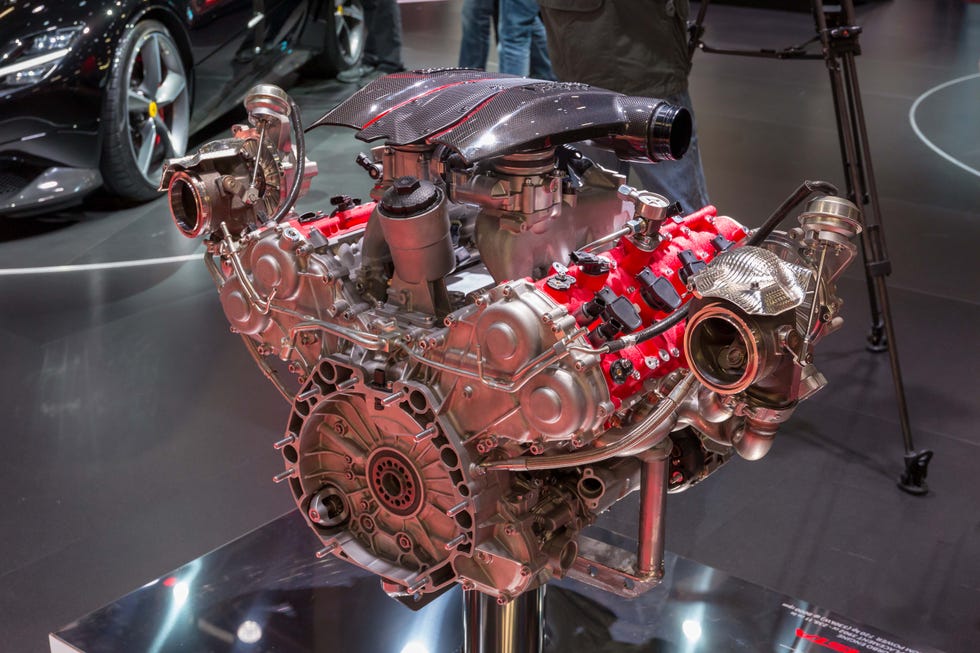 Maserati's New Twin-Turbo V-6 Actually Shares Parts with Ferrari and Alfa