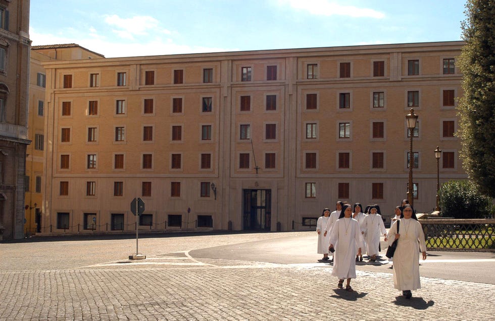 vatican november 20 nuns walk in front of the casa di santa marta hotel in vatican city, sunday, november 20, 2004 cardinals electing the new pope are staying in the newlyconstructed hotel during the conclave photo by victor sokolowiczbloomberg via getty images