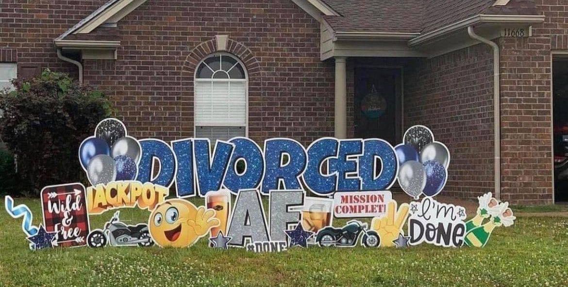 This VERY Public Divorce Announcement Has Neighbors in Shock