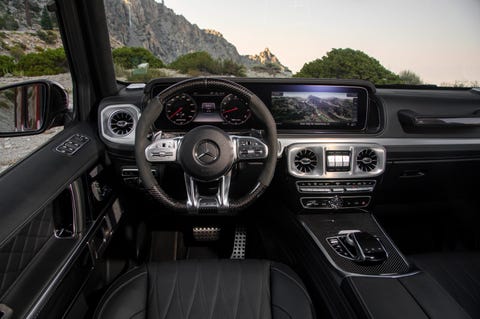 Mercedes Amg G63 Review Pricing And Specs