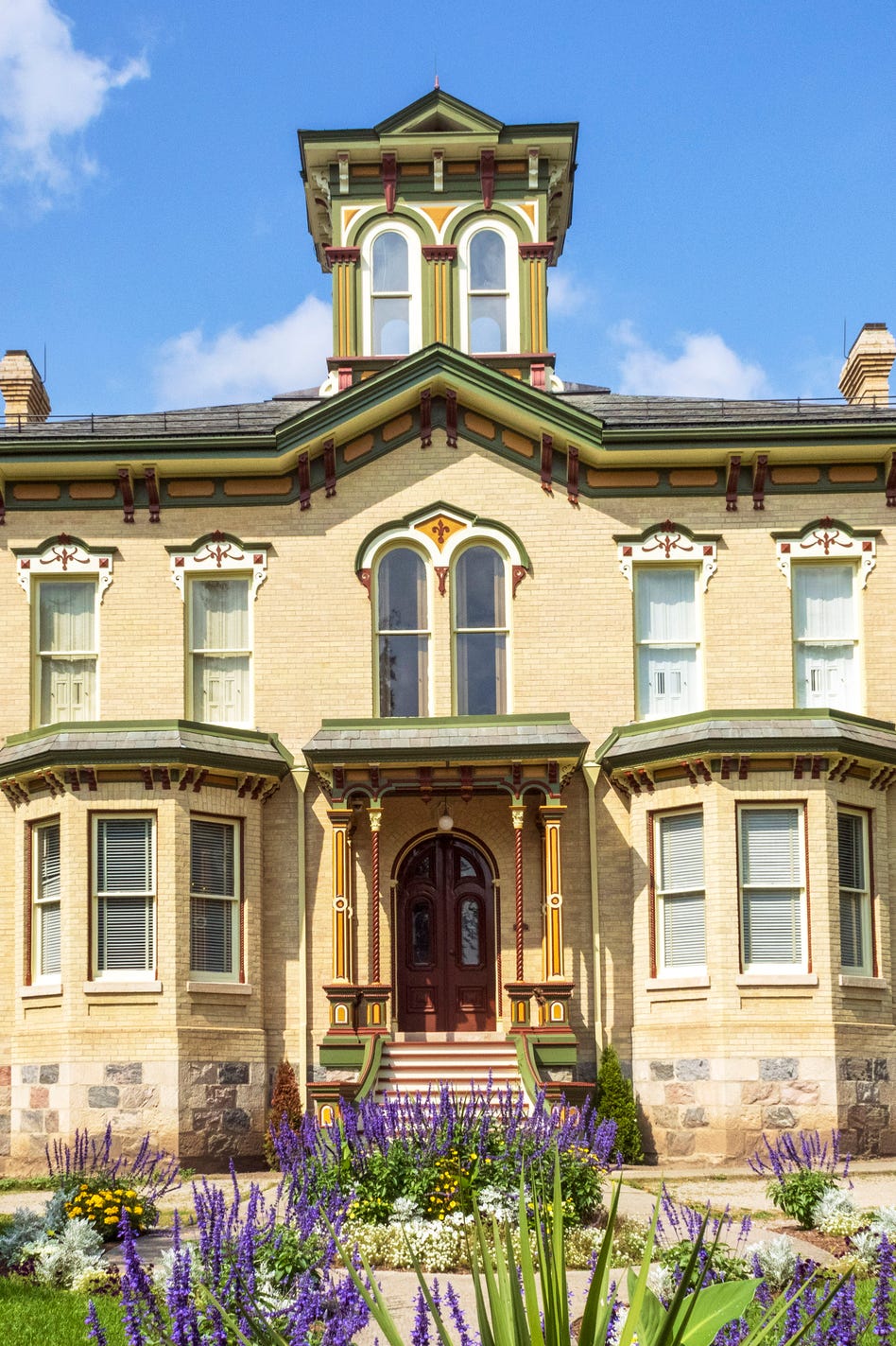 A facade of Castle Kilbride, a historic home. a facade of castle kilbride, a historic home