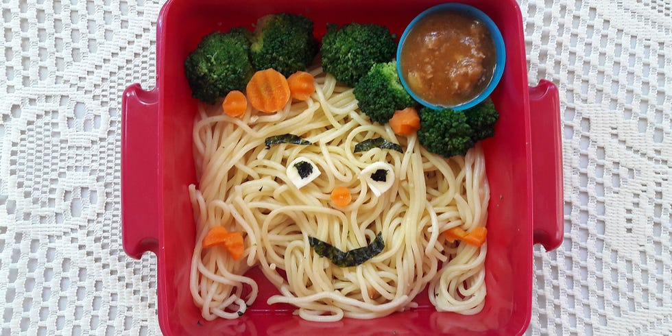 Dish, Food, Cuisine, Chinese noodles, Ingredient, Noodle, Shirataki noodles, Spaghetti, Capellini, Chow mein, 