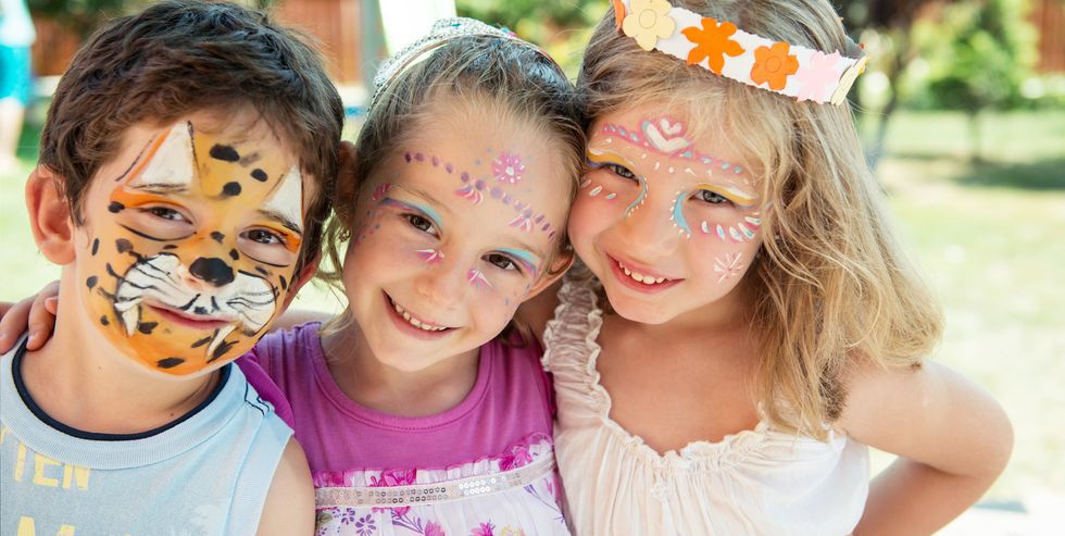 How to pick safe face paints for kids, painting tips children