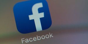 delete facebook trending mark zuckerberg election meetings 