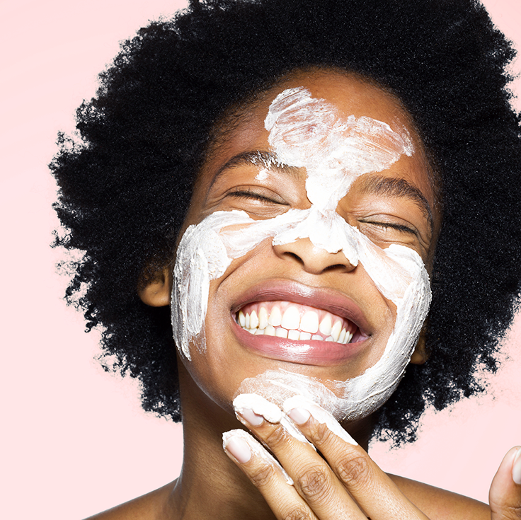 Validering Venture Erkende How to Do an At-Home Facial - DIY Spa Facial Tips