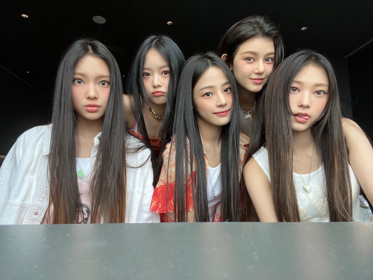 NewJeans】K-POP界に爽やかな新風を巻き起こす！ニュージーンズ
