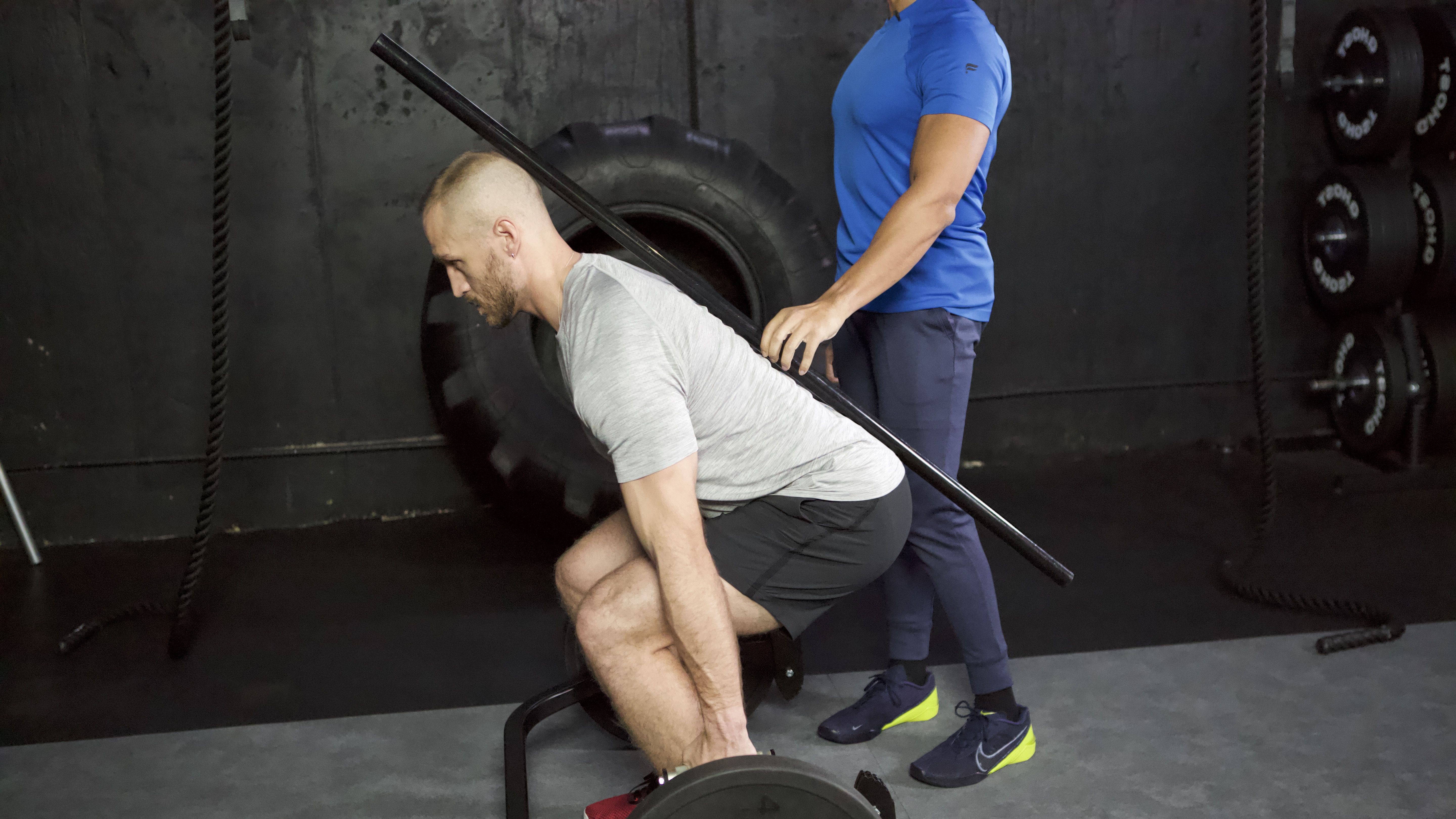 How to Trap Bar Deadlift - Form Tips for Lower Body Workouts