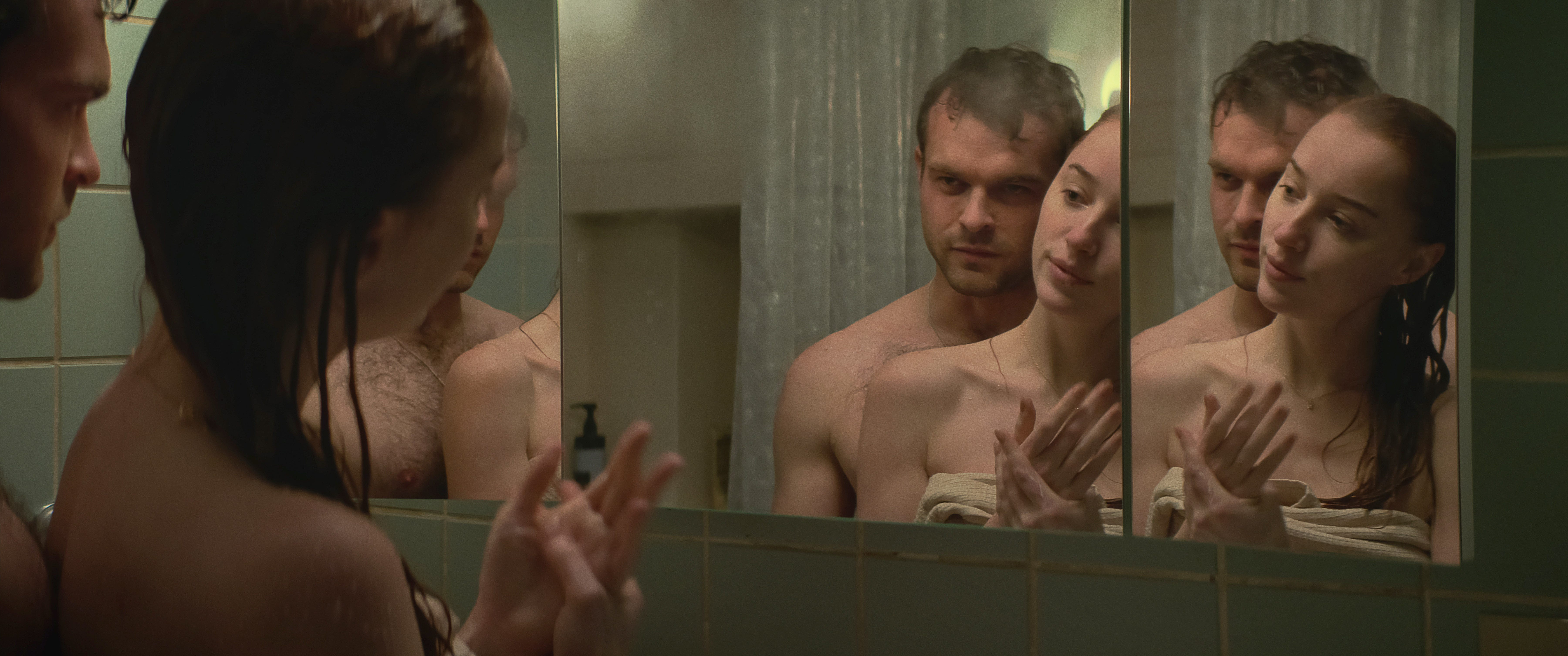 Reptile netflix sex scene