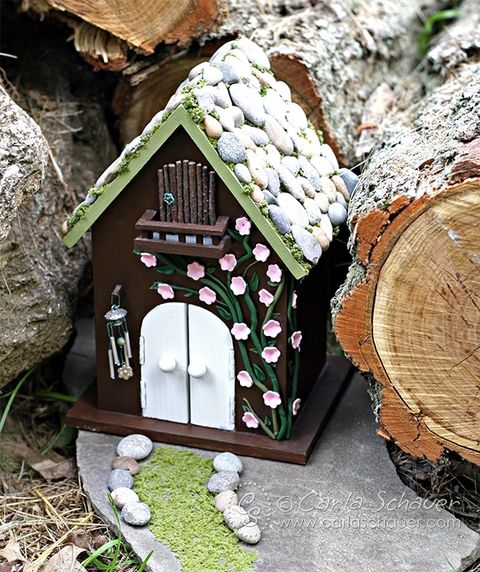 birdhouse fairy garden