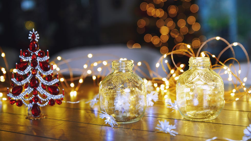 Piattini Come Decorare I Sepolcri Come decorare vasetti di vetro per Natale: tips | Elle
