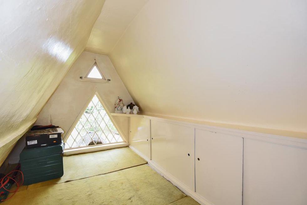 Fairy tale cottage - Wiltshire - room - Zoopla