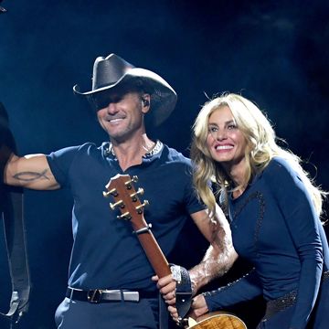 faith hill and tim mcgraw shared a rare look at their life together