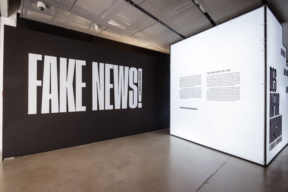 fake news la fábrica de mentiras