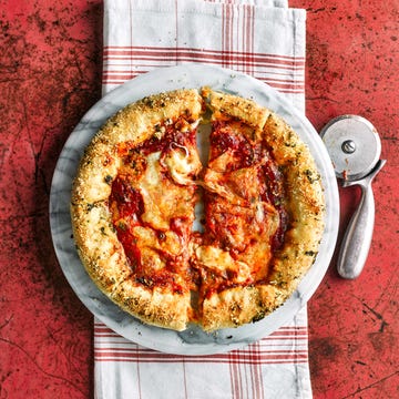 best fathers day meals deep pan pizza with cheesy stuffed crust