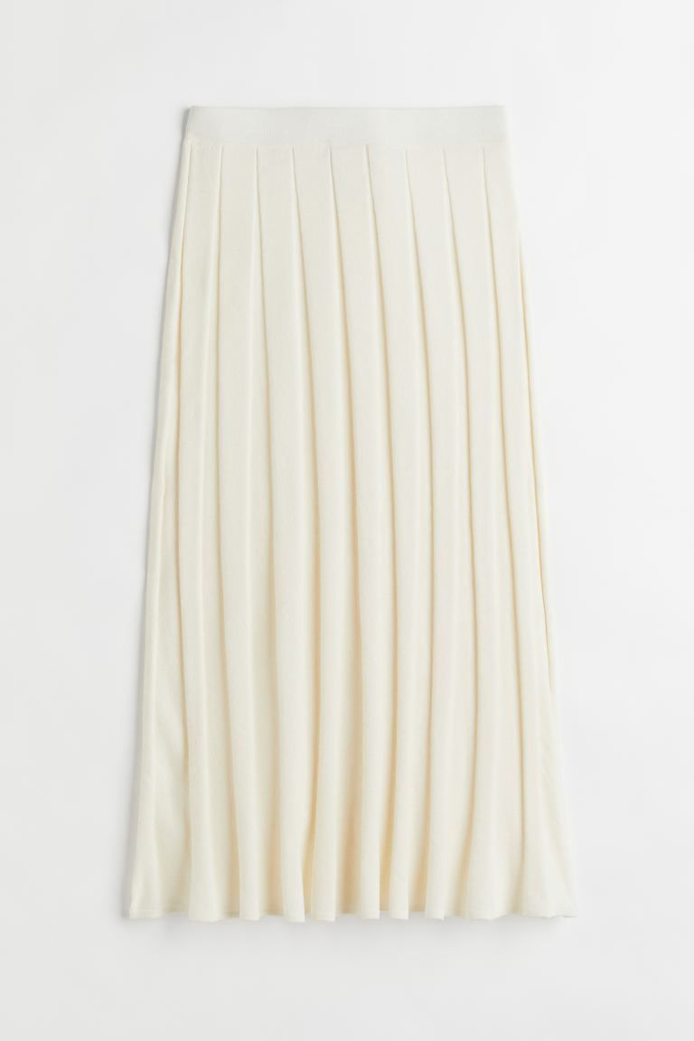 Madison Rizo Erudito La falda midi plisada, blanca y de punto de H&M