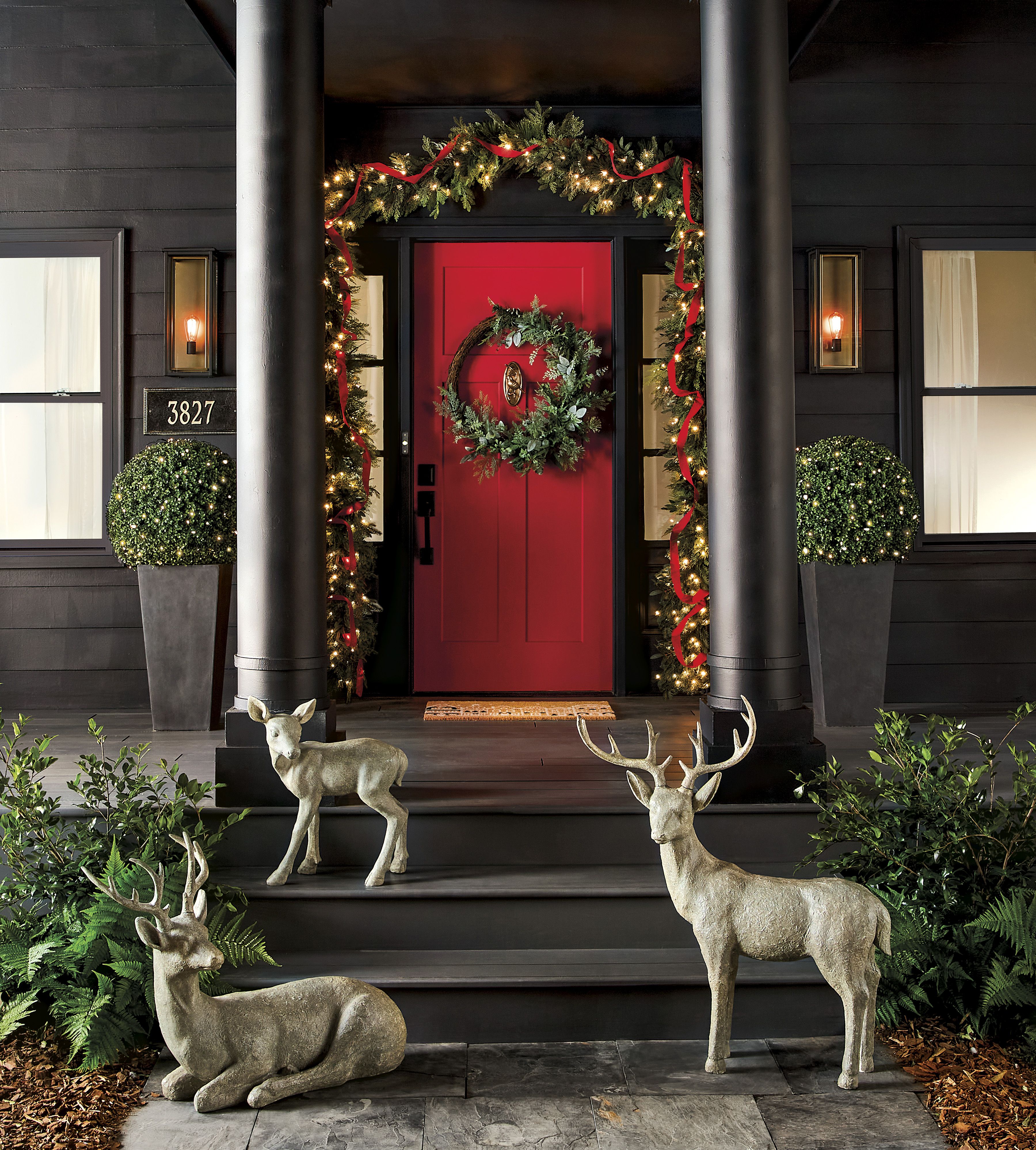 45 Outdoor Christmas Decorating Ideas for 2023 | Images & Tips
