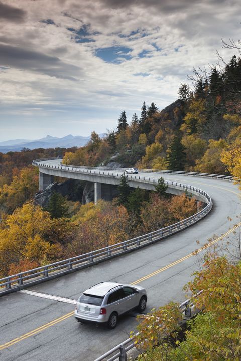fall activities for families - Take a fall foliage drive