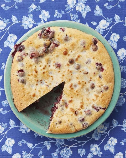 nantucket cranberry pie in blue pan