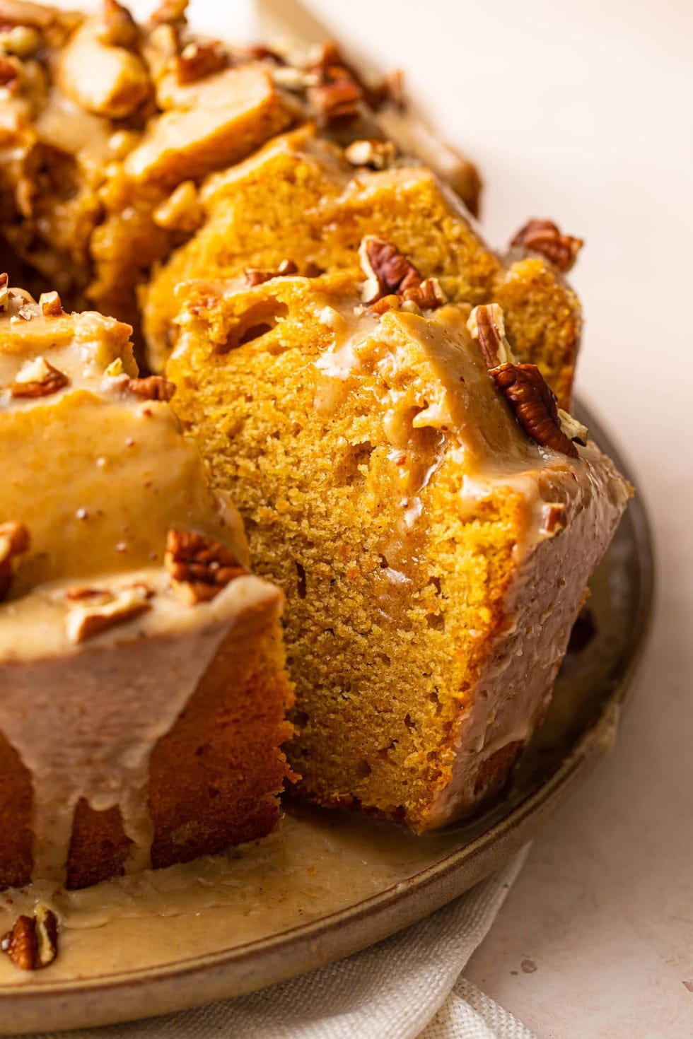 37 Best Fall Cake Recipes - Autumn Cake Ideas