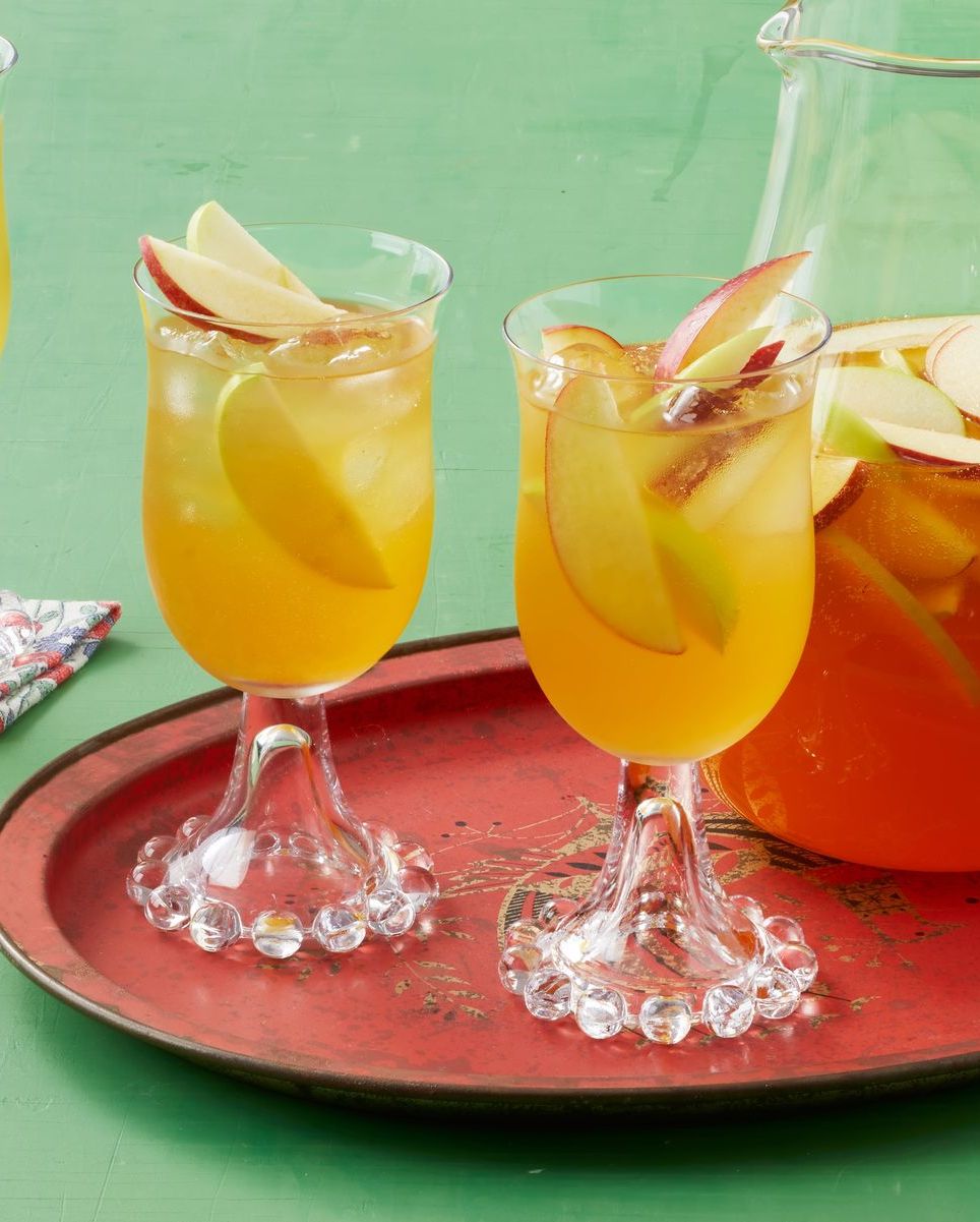 fall cocktail recipes apple cider sangria