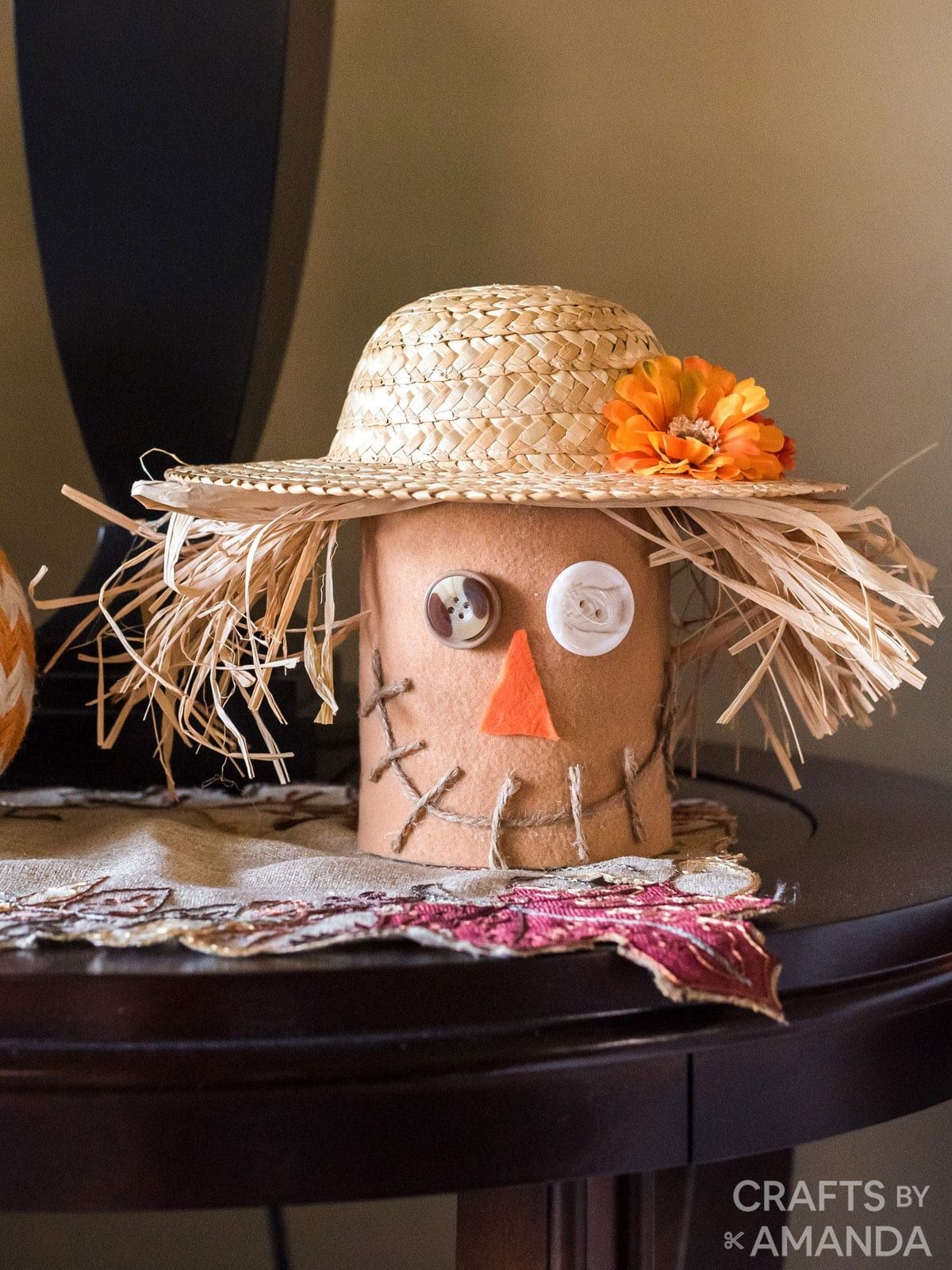 https://hips.hearstapps.com/hmg-prod/images/fall-crafts-for-kids-coffee-can-scarecrow-64ecb3755ecfd.jpg