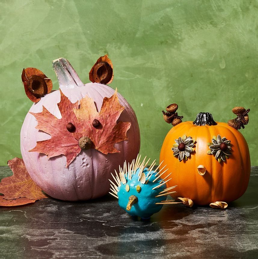 fall crafts for kids, pumpkin with leaves for eyes