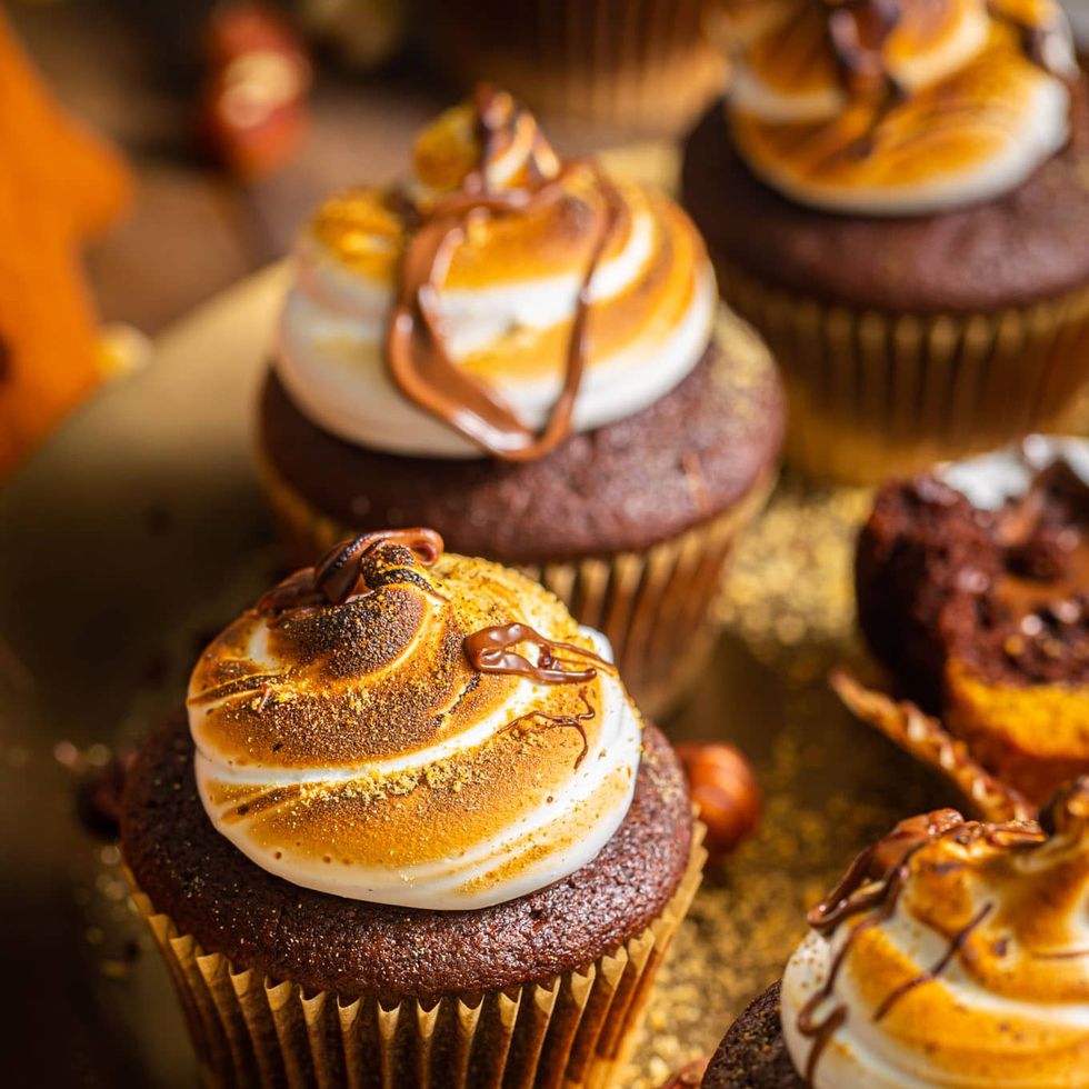 fall cupcakes s'mores cupcakes