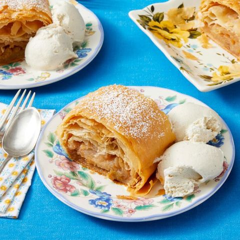 apple strudel with blue background