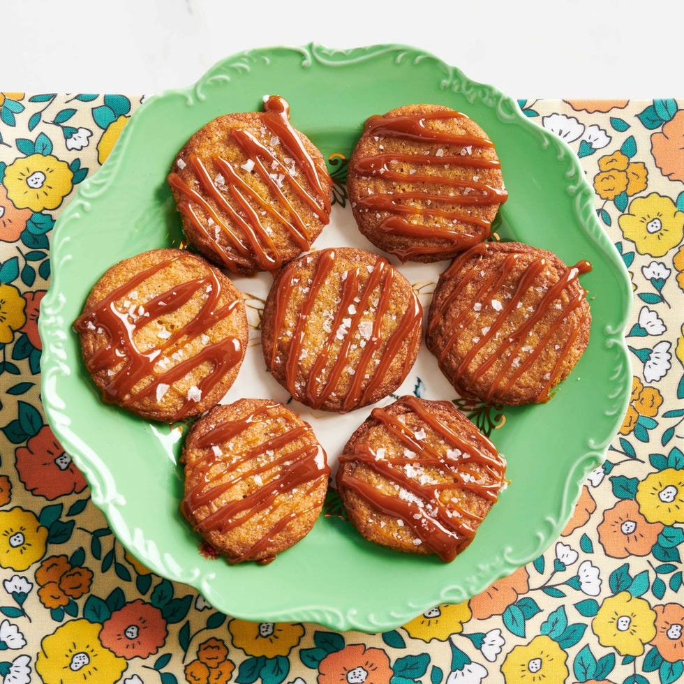 salted caramel cookies fall dessert