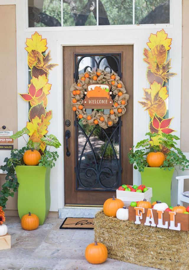 30 DIY Fall Door Decorations for Your Home