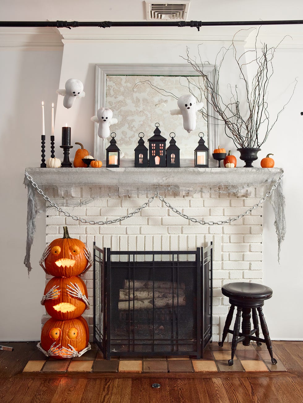 fall mantel decor ideas, halloween mantel