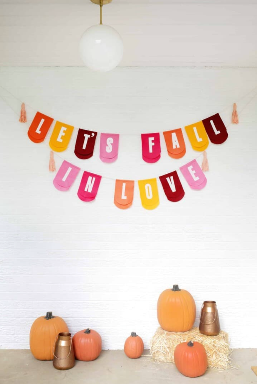 50 Best Fall Porch Decor Ideas for a Welcoming Entrance