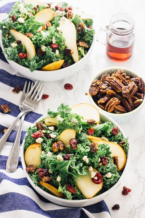 pear gorgonzola salad with pecans in bowl
